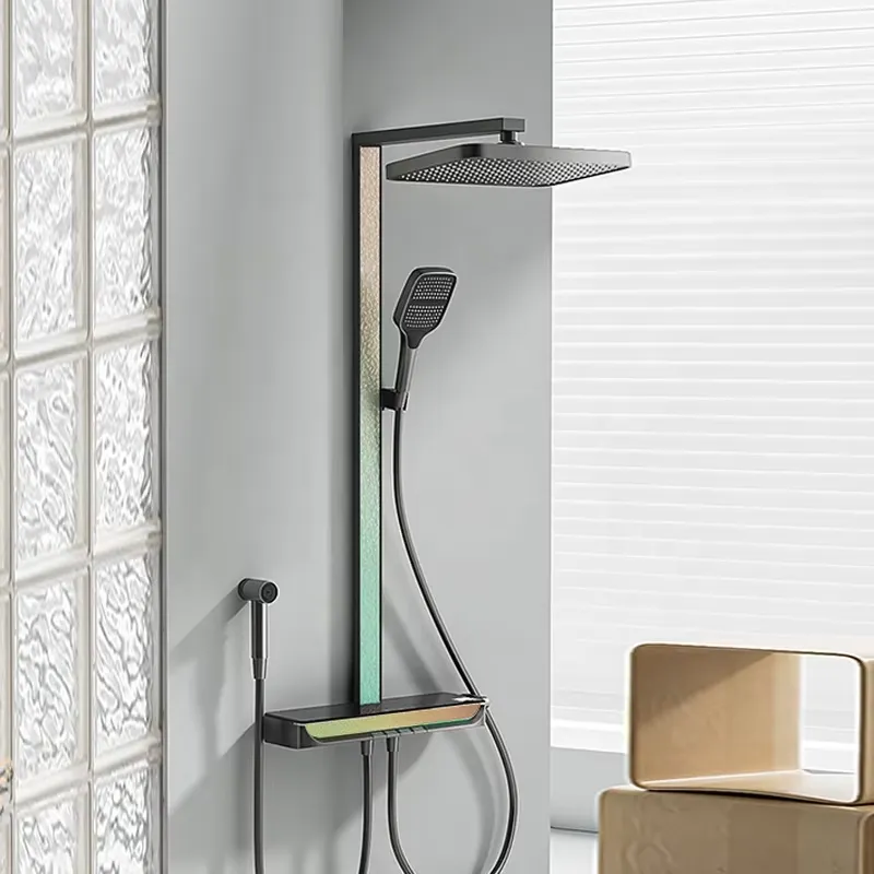 Brass Digital Waterfall Shower - Spa & Wellness Dr Roy Sothers 评论和价格